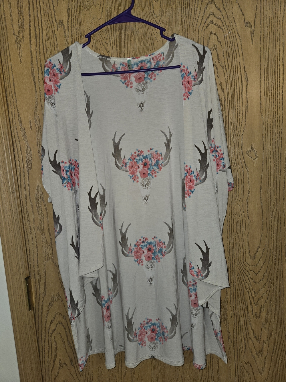 Auditions Floral Open Front Kimono - White with Pink & Blue Blooms